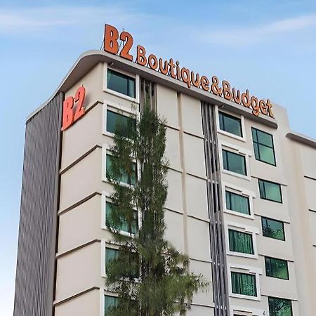 B2 Ubon Premier Hotel Убонратчатхані Екстер'єр фото