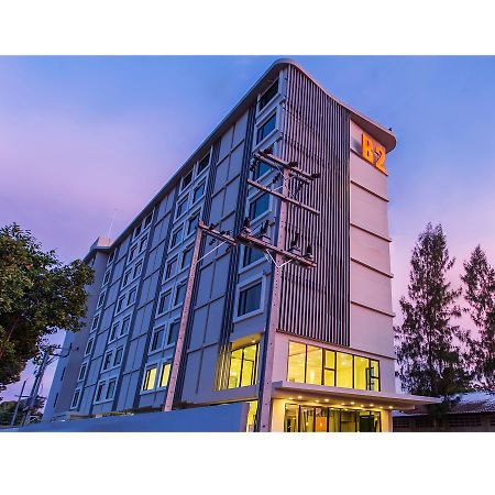 B2 Ubon Premier Hotel Убонратчатхані Екстер'єр фото