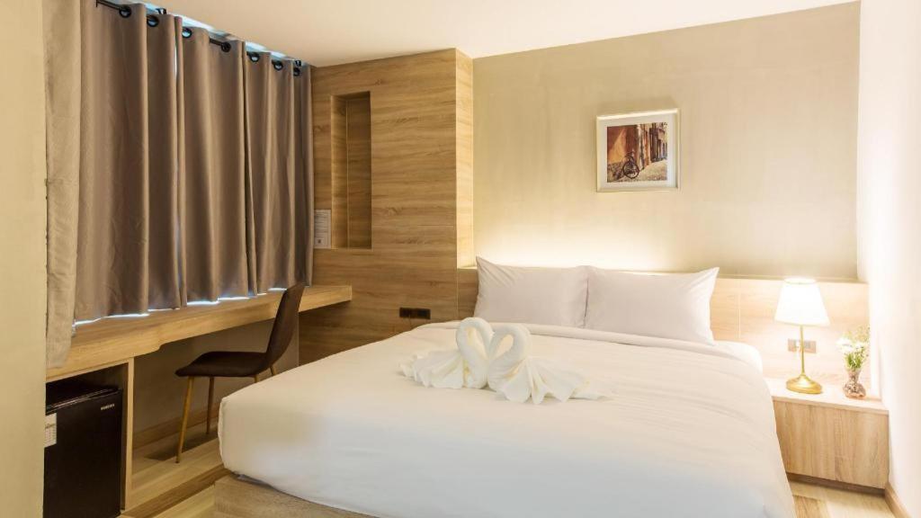 B2 Ubon Premier Hotel Убонратчатхані Екстер'єр фото