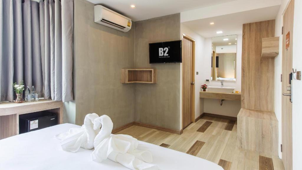 B2 Ubon Premier Hotel Убонратчатхані Екстер'єр фото