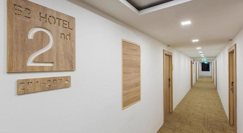 B2 Ubon Premier Hotel Убонратчатхані Екстер'єр фото