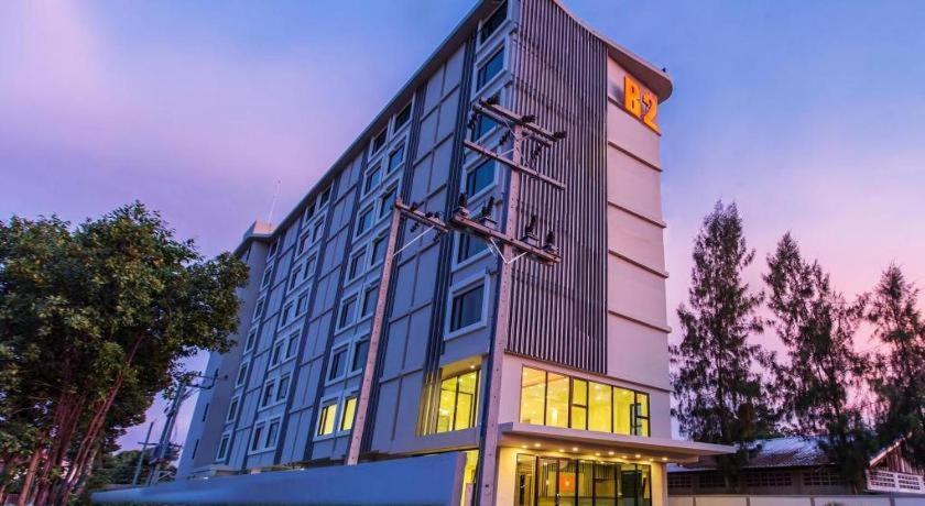 B2 Ubon Premier Hotel Убонратчатхані Екстер'єр фото