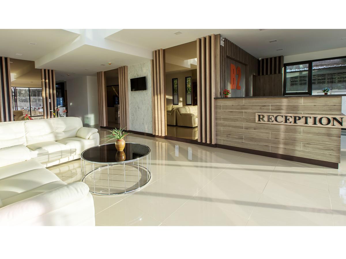 B2 Ubon Premier Hotel Убонратчатхані Екстер'єр фото